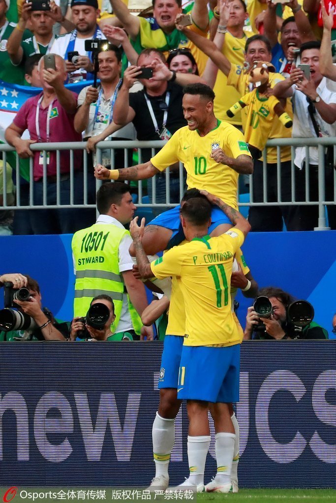 海星体育-内马尔爆冷击败澳大利亚队，战术调整引爆全场！的简单介绍